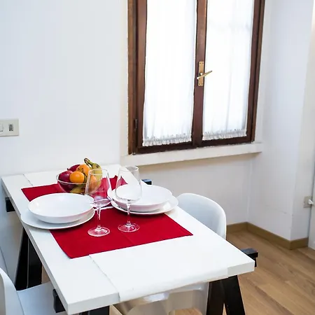 Darsena Cozy Flat Apartment Milan